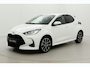 Toyota Yaris 1.5 Hybrid 115 Dynamic | €3.000,- Korting | Apple Carplay / Android Auto | Keyless | Adaptive Cruise | Clima | Camera | 17 inch | Sportstoelen