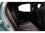 Toyota Yaris 1.5 Hybrid 130 Executive | €3.000,- Korting | Dodehoek detectie | Stoel-/stuurverwarming | Apple Carplay / Android Auto | Parkeersensoren voor/achter | 17 inch