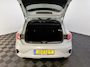 Renault Clio 145PK E-Tech Full Hybrid Techno Automaat | 1e eigenaar | Camera | Parkeersensoren | Climate Control | Apple CarPlay/Android Auto | Cruise Control | Lichtmetalen Velgen | Full LED | Digital Cockpit |