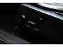 Volvo XC40 T5 AWD Aut. Intro Edition | Semi Electrische-wegklapbare trekhaak | 360° Parkeercamera | | Harman Kardon Premium Audio | Panoramadak | Lederen bekleding | Adaptieve Cruise Control | Dodehoekdetectie | Volvo on Call | Parkeerverwarming | Parkeersensoren voor + achter