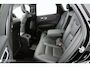 Volvo XC60 2.0 T8 Plug-in hybrid AWD Plus Dark |Pilot Assist | Harman Kardon | Pano | Leder | Stoel - Stuurverwarming