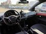 Volkswagen Up! 1.0 TSI BMT cross up! | Stoelverwarming | Bleutooth | NL Auto |