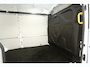 Ford E-Transit 68 kWh L3H3 | Snelladen | SOH 96% | Airco | Camera | Cruise | 3 Zits | Carplay | Parkeersens.
