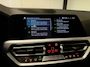 BMW 3-Serie 330e eDrive Edition (M-SPORT, PANO, CAMERA, CARPLAY, STOELVERWARMING)