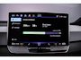 Volkswagen ID.3 Pro S Business 79 kWh 231pk Automaat Warmtepomp, Panoramadak, Adaptive cruise control, Harman Kardon audio, 360 camera, Achteruitrijcamera