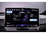 Volkswagen ID.3 Pro S Business 79 kWh 231pk Automaat Warmtepomp, Panoramadak, Adaptive cruise control, Harman Kardon audio, 360 camera, Achteruitrijcamera