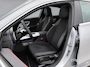 Mercedes-Benz CLA 200 Business Solution AMG | Panoramadak | DISTRONIC Afstandsassistent | Dodehoekassistent | Verkeersbordassistent | Adaptieve Grootlichtassistent | Apple CarPlay | Android Auto | Stoelverwarming | Sfeerverlichting | Achteruitrijcamera | Parkeersensoren