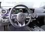 Mercedes-Benz A-klasse 180 Automaat! 5drs AMG Business Solution BJ2021 Lmv 18" | Led V+A | Pdc | Sideskirts | Achteruitrijcamera | Virtual cockpit | Sfeerverlichting | Climate control | Cruise control | Sportstoelen | Sportstuur | Verwarmde voorstoelen | Zwarte hemel