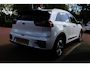 Kia Niro EV e-Niro 64 kWh *DynamicLine* | SOH 97,4% | 3-fase | Carplay | Adaptive Cruise & Climate Control | Camera | Stuur & Stoel Verwarming | Privacy |