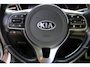 Kia Niro EV e-Niro 64 kWh *DynamicLine* | SOH 97,4% | 3-fase | Carplay | Adaptive Cruise & Climate Control | Camera | Stuur & Stoel Verwarming | Privacy |