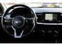 Kia Stonic 1.2 MPi *ComfortLine* | Trekhaak | Carplay | Cruise Control | A/C | Stoel & Stuurverwarming | Privacy | Bluetooth |