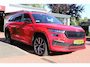 Skoda Kodiaq 1.5 TSI Aut. *Sportline* | Carplay | Schuifdak | Adaptive Cruise & Climate | Camera | Stoelverwarming | PDC | Navigatie | Privacy |