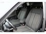 Volkswagen T-Roc 1.5 TSI Aut. *Business* | Trekhaak | Camera | Adaptive Cruise Control | Carplay | Climate Control | Stoelverwarming | Navigatie |