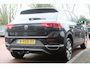 Volkswagen T-Roc 1.5 TSI Aut. *Business* | Trekhaak | Camera | Adaptive Cruise Control | Carplay | Climate Control | Stoelverwarming | Navigatie |