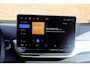 Volkswagen ID.4 Pure 52 kWh 170pk - Navigatiesysteem - App connect - Adaptive cruise - 360° camera - Keyless - Winter pakket - Elektrische achterklep - 19 inch velgen