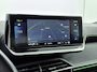 Peugeot e-2008 SUV EV GT Pack 50 kWh 136pk | Accu 96% | Navigatie | Achteruitrijcamera | Full Led koplampen | Sportstoelen Leder/Alcantara | 3D Cockpit | Keyless | Parkeersensoren v+a | Adaptieve Cruise Control | Dodehoeksensor | Apple Carplay / Android Auto | DAB+ radio | Sfeerverlichting | Donker getint glas | 18" lichtmetalen velgen |