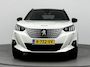 Peugeot e-2008 SUV EV GT Pack 50 kWh 136pk | Accu 96% | Navigatie | Achteruitrijcamera | Full Led koplampen | Sportstoelen Leder/Alcantara | 3D Cockpit | Keyless | Parkeersensoren v+a | Adaptieve Cruise Control | Dodehoeksensor | Apple Carplay / Android Auto | DAB+ radio | Sfeerverlichting | Donker getint glas | 18" lichtmetalen velgen |