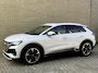 Audi Q4 e-tron 40 Launch edition Advanced 77 kWh | SOH 94% | Warmtepomp | Matrix LED | Lederen bekleding | Sportstoelen | Stoelverwarming | 20 inch velgen | Navigatie | Adaptieve cruise | Lane assist | Apple CarPlay | Camera | Dodehoekdetectie | Elektrische achterklep | Volledig dealeronderhouden