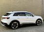 Audi Q4 e-tron 40 Launch edition Advanced 77 kWh | SOH 94% | Warmtepomp | Matrix LED | Lederen bekleding | Sportstoelen | Stoelverwarming | 20 inch velgen | Navigatie | Adaptieve cruise | Lane assist | Apple CarPlay | Camera | Dodehoekdetectie | Elektrische achterklep | Volledig dealeronderhouden