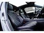 Mercedes-Benz A-klasse 180 Premium Plus | Stoelverwarming | Panorama dak | Achteruitrijcamera | Digitaal dashboard