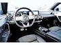 Mercedes-Benz A-klasse 180 Premium Plus | Stoelverwarming | Panorama dak | Achteruitrijcamera | Digitaal dashboard