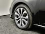Renault Megane Estate 1.3 TCe 140 Techno | Climate control | Camera | Trekhaak | AppleCarplay AndroidAuto | 1700 Kg Trekken | All season banden | Navigatie |