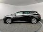 Renault Megane Estate 1.3 TCe 140 Techno | Climate control | Camera | Trekhaak | AppleCarplay AndroidAuto | 1700 Kg Trekken | All season banden | Navigatie |