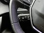 Peugeot 2008 SUV Allure Hybrid 145pk Automaat | Navigatie | 360° Camera | Climate Control | Adaptieve Cruise Control | Parkeersensoren v+a | Keyless | Dodehoeksensor | Draadloze Apple Carplay / Android Auto + telefoonlader | Digitaal instrumentenpaneel | DAB+ radio | Led koplampen | Donker getint glas | 17" lichtmetalen velgen |