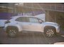 Toyota Yaris Cross 1.5 Hybrid 130 Dynamic / NIEUW! / Winter&SafetyPakket / Stoel&Stuurverw. / 10,5 Inch Scherm / = INCL BTW !!