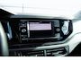 Volkswagen Polo 1.0 TSI 95pk Life | Parkeersensor Voor & Achter | Lichtmetalen Velgen 16" | Apple Carplay/Android Auto