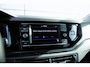 Volkswagen Polo 1.0 TSI 95pk Life | Parkeersensor Voor & Achter | Lichtmetalen Velgen 16" | Apple Carplay/Android Auto