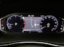 Volkswagen Transporter 2.0 TDi Automaat L2H1 30 DC Bulli | Adaptieve Cruise | CarPlay | Navigatie | Stoelverwarming | Camera | Trekhaak | 18 Inch | 82.207 Km !!