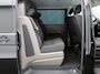 Volkswagen Transporter 2.0 TDi Automaat L2H1 30 DC Bulli | Adaptieve Cruise | CarPlay | Navigatie | Stoelverwarming | Camera | Trekhaak | 18 Inch | 82.207 Km !!
