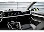 Porsche Cayenne 3.0 E-Hybrid SportDesign | Panorama | 22'' Wielen | Trekhaak | Sfeerverlichting | Luchtvering | Orig. NL |