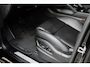 Porsche Cayenne 3.0 E-Hybrid SportDesign | Panorama | 22'' Wielen | Trekhaak | Sfeerverlichting | Luchtvering | Orig. NL |