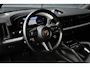 Porsche Cayenne 3.0 E-Hybrid SportDesign | Panorama | 22'' Wielen | Trekhaak | Sfeerverlichting | Luchtvering | Orig. NL |