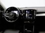 Volvo XC40 1.5 T4 Recharge Inscription / Harman Kardon / Stoel+Stuurverwarming / Leder / Carplay / Getint Glas / Parkeercamera / Bochtverlichting /