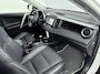 Toyota RAV4 2.5 Hybrid AWD Style | Parkeersensoren V+A | Blindspot | Stoelverwarming |