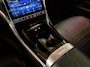 Mercedes-Benz C-klasse 300 e AMG-line - SOH 97% - Panorama - Leder - 360 - Memory