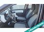 Renault Twingo 1.0 SCe Collection black en white