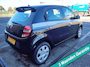 Renault Twingo 1.0 SCe Collection black en white