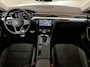 Volkswagen Arteon 1.4 TSI eHybrid Elegance I Panoramadak I Elek. Trekhaak I Adaptive Cruise I Alcantara I Memory I Stoel- en Stuurverwarming I Elek. Achterklep I