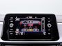 Volkswagen T-Roc 1.5 TSI Life Business Automaat | Camera | Stoelverwarming | Navi | ACC |