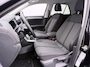 Volkswagen T-Roc 1.5 TSI Life Business Automaat | Camera | Stoelverwarming | Navi | ACC |