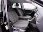 Volkswagen T-Roc 1.5 TSI Life Business Automaat | Camera | Stoelverwarming | Navi | ACC |