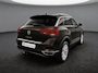 Volkswagen T-Roc 1.0 TSI 115pk Style · Panoramadak · Camera · Stoelverwarming · P-Sensoren · Apple/Android Car Play · Navigatie · 17'' Inch ·