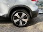Volvo XC40 1.5 T4 Recharge | SOH 94,07% | Panoramadak | Climate Control | Adapt. Cruise Control | Licht metalen velgen | Stoel + Stuur verwarming