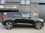 Volvo XC40 1.5 T2 R-Design | 1E EIGENAAR | 3/6/12MND GARANTIE | AUTOMAAT | PANO | LED | DAB | CRUISE | CARPLAY | STOELVERWM | BLIS | HARMAN KARDON |