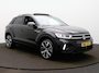 Volkswagen T-Roc 1.5 TSI R-Line Edition | Panodak | Camera | Side assist | ACC | Stoelverwarming |