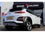 Hyundai Kona 1.6 T-GDI Premium 4WD Automaat | Trekhaak | Carplay | Leder | Stuur en stoelverwarming